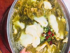 -周鱼小馆石锅酸菜鱼(活力汇店)