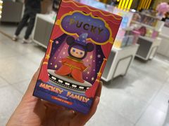 -泡泡玛特POPMART(上海环球港店)