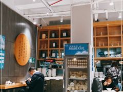 大堂-小桃园·豆浆油条(复兴中路店)