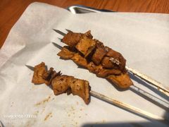 -京狮炙燥·精酿烧烤(首经贸店)