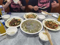 -何永光123鲜牛肉馆(1号店)