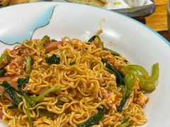 鸡蛋火腿炒方便面-新疆烧烤王(广灵店)