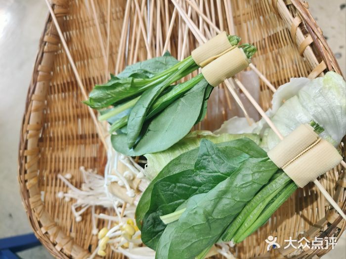 马路边边串串香(空港新苑店)图片