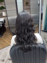 -奈川烫染Salon