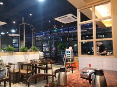 大堂-凤兴鸡煲(宝安海雅店)