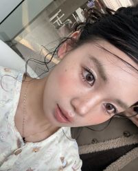 -明天见·化妆造型工作室