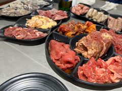 -啊美丽炭火烤肉(滑翔一店)