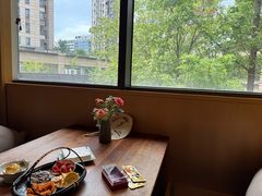 -梅间堂茶馆(绿地缤纷城店)