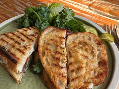 超级牛肉帕尼尼-O'mills Sourdough Bakery&Bistro(永嘉路店)