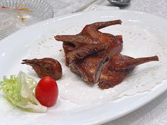 宫廷御膳乳鸽-亢龙太子酒轩(东湖店)