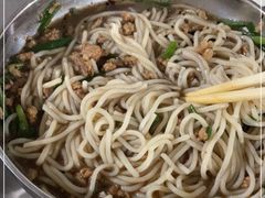 -正宗杨记普洱酸醋米线(总店)