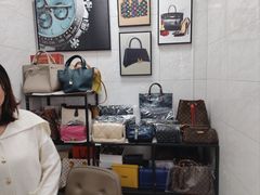 -小鱼中古奢侈品回收