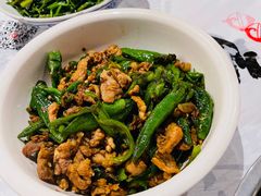 湘村黑猪辣椒炒肉-壹盏灯(惠农店)