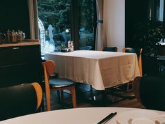 靠窗位-黑明餐厅(白鹭洲店)