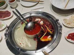 -周师兄大刀腰片火锅(解放碑总店)
