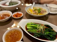 -湖泉水云间餐厅·弥勒地道菜(B座店)