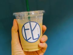 -Be Lived Cafe比例咖啡(摩天轮店)