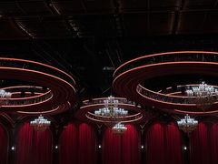 -交通银行前滩31演艺中心