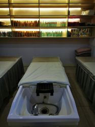 -Bollins波林丝•专研护发中心