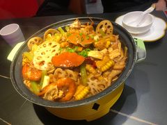 -多嘴超级肉蟹煲(中街恒隆故宫店)