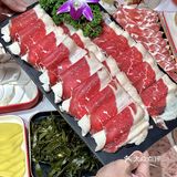 叹羊肉好去处‼️围炉而坐来一顿草原羊肉火锅吧♨️  