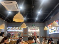 -湘人龙记老长沙米粉(鸟巢店)