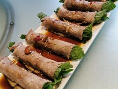 薄荷牛肉卷-滇越乘象云南餐厅(豆各庄店)