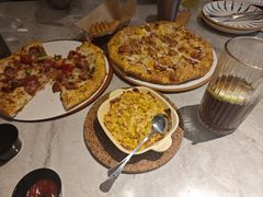 -必胜客(尹山湖歌林公园店)