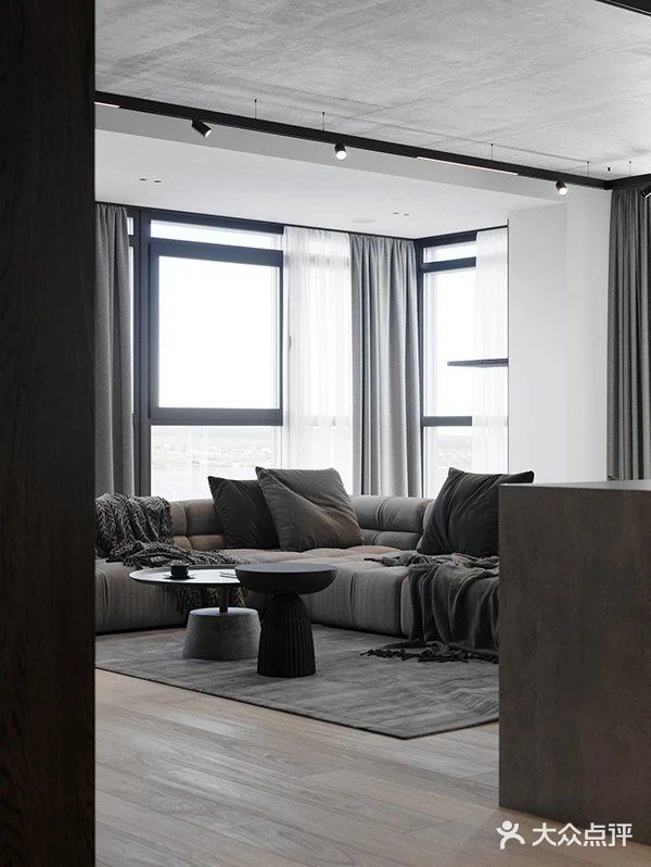 开放式极简布局