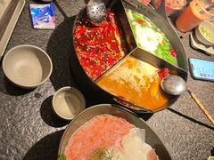 -三出山火锅(南京万象天地店)