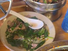 碗碗嫩牛肉翘脚-大众跷脚牛肉馆·非遗传承单位(峨眉山店)