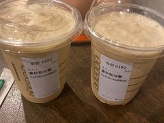 -星巴克(杭州湖滨银泰E区店)