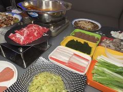 -密苏里·吖咪KTV火吧