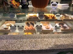 -美食小镇·观赏珍稀鸟类·长隆熊猫酒店