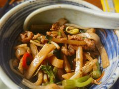 -包整·丝娃娃(一览甲秀楼风景店)