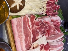 -GOGIYA·咕叽吖韩国传统烤肉店(东方新天地店)
