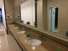-锐菲特游泳体育健身中心(滨江店)