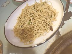 -鱼窝棚柴火铁锅炖(富山屯店)