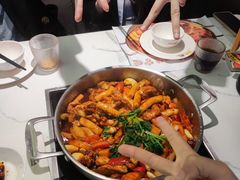-黄记煌三汁焖锅(银盆岭万达广场店)