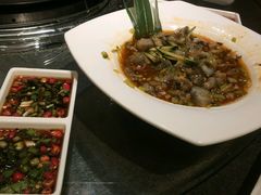 -马路边上·小海鲜烧烤(八一路店)