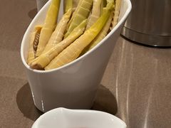 -湖泉水云间餐厅·弥勒地道菜(B座店)