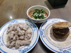 -老爆肚满五香烧牛羊肉
