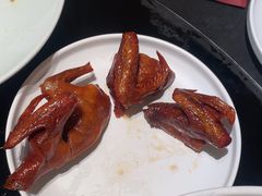 -鸽子侯·家宴·平价海鲜(市图书馆店)