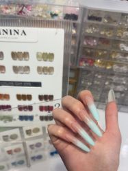 -尤米一站式美甲美睫