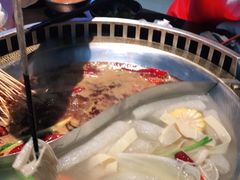 -辣伍鲜毛肚老火锅(元一店)
