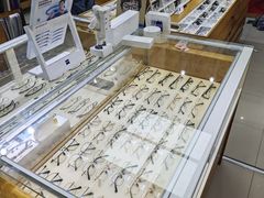 -沪睛眼镜蔡司官方授权店(金桥佳林路店)