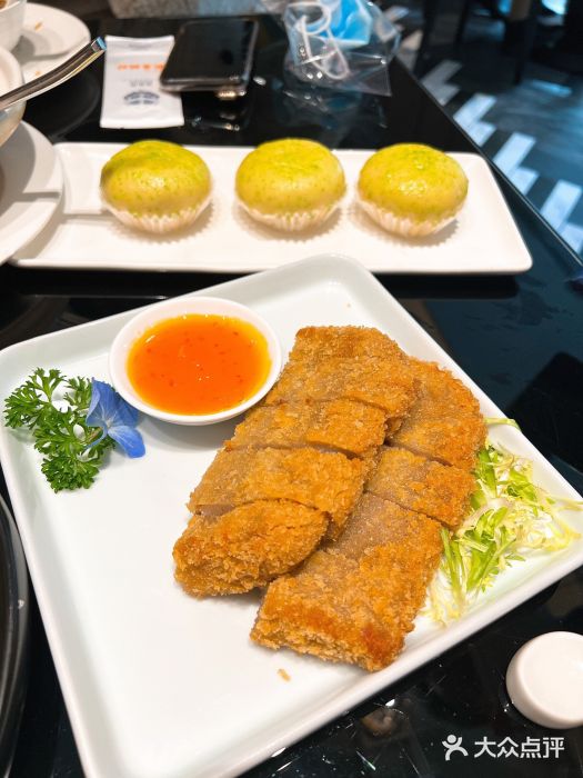 闽和南(深圳万象城店)侨乡葱茸包图片