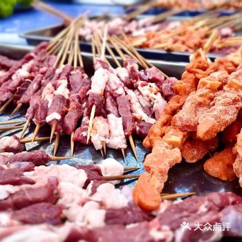 #城市向导官#今天外卖吃点啥 今天是烧烤派对聚会