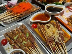 -威记烧嘢·南宁烧烤·超级生牛(绿地店)