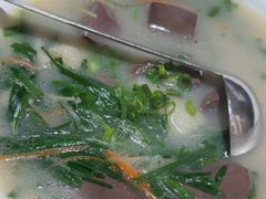 -龙悦湾酒家·八阵鱼生·渔人码头店